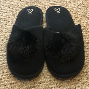 Victoria’s Secret Pom Pom Black Slippers